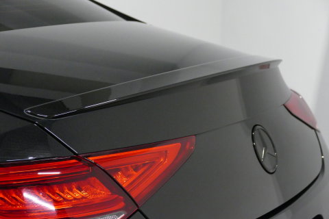 Mercedes-Benz CLS 450 4MATIC AMG Line / CLS63 AMG Diffuser / Panamericana Grille / Maxton Design Bodykit / Schuif-/kanteldak / Multibeam LED / Apple Carplay - Android Auto / 360 graden Camera / 20'' LMV / Stoelverwarming / Achteruitrijcamera / Dodehoek detectie