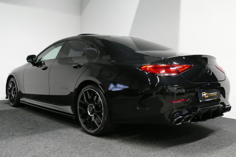 Mercedes-Benz CLS 450 4MATIC AMG Line / CLS63 AMG Diffuser / Panamericana Grille / Maxton Design Bodykit / Schuif-/kanteldak / Multibeam LED / Apple Carplay - Android Auto / 360 graden Camera / 20'' LMV / Stoelverwarming / Achteruitrijcamera / Dodehoek detectie