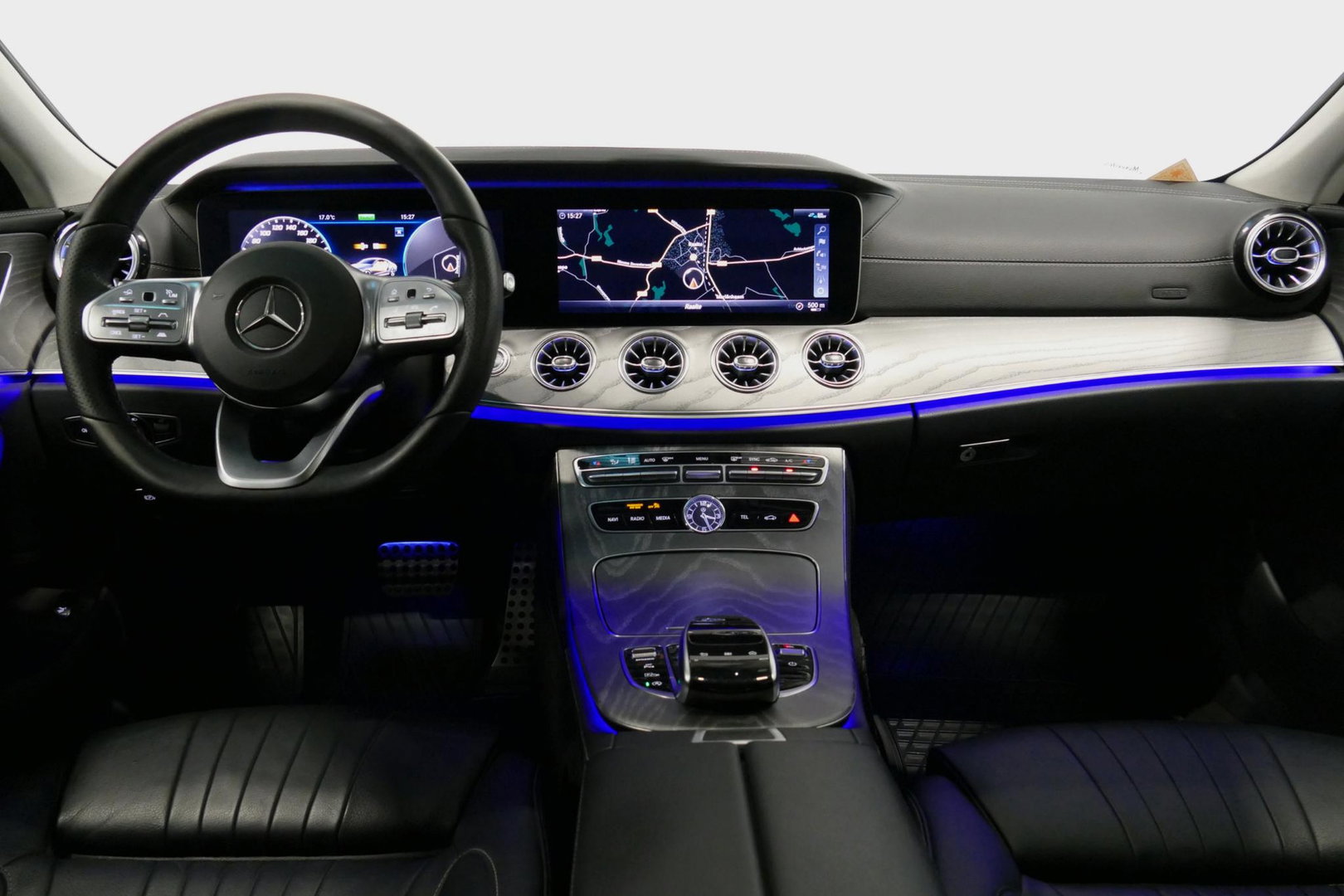 Mercedes-Benz CLS 450 4MATIC AMG Line / CLS63 AMG Diffuser / Panamericana Grille / Maxton Design Bodykit / Schuif-/kanteldak / Multibeam LED / Apple Carplay - Android Auto / 360 graden Camera / 20'' LMV / Stoelverwarming / Achteruitrijcamera / Dodehoek detectie