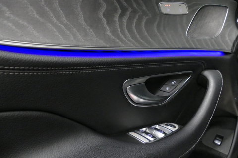Mercedes-Benz CLS 450 4MATIC AMG Line / CLS63 AMG Diffuser / Panamericana Grille / Maxton Design Bodykit / Schuif-/kanteldak / Multibeam LED / Apple Carplay - Android Auto / 360 graden Camera / 20'' LMV / Stoelverwarming / Achteruitrijcamera / Dodehoek detectie