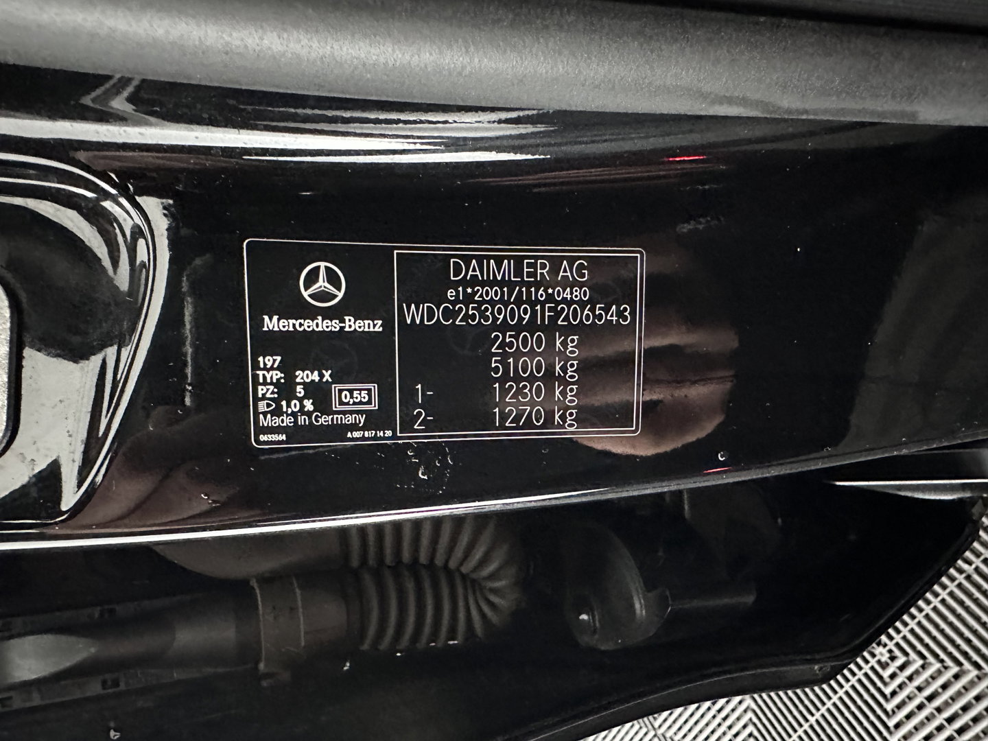 Mercedes-Benz GLC 250 d 4MATIC Prestige Aut. *PANO | HEAD-UP | LEATHER | FULL-LED | DISTRONIC | BURMESTER | MEMORY-PACK | HEATED-SPORTSEATS | BLIND-SPOT | NAVI-FULLMAP | PRIVACY-GLASS | SHIFT-PADDLES | ECC | PDC | TOWBAR | 19''ALU*