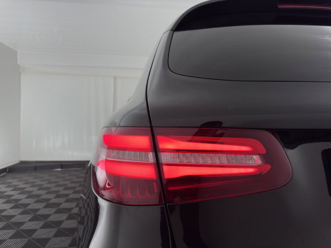 Mercedes-Benz GLC 250 d 4MATIC Prestige Aut. *PANO | HEAD-UP | LEATHER | FULL-LED | DISTRONIC | BURMESTER | MEMORY-PACK | HEATED-SPORTSEATS | BLIND-SPOT | NAVI-FULLMAP | PRIVACY-GLASS | SHIFT-PADDLES | ECC | PDC | TOWBAR | 19''ALU*