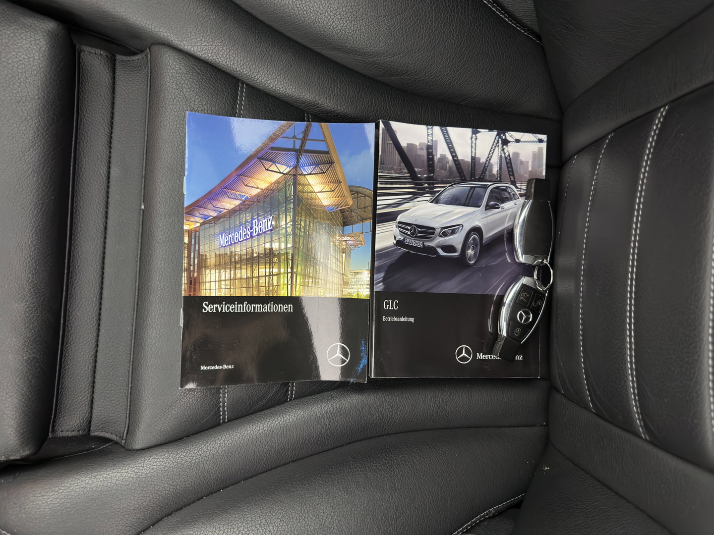 Mercedes-Benz GLC 250 d 4MATIC Prestige Aut. *PANO | HEAD-UP | LEATHER | FULL-LED | DISTRONIC | BURMESTER | MEMORY-PACK | HEATED-SPORTSEATS | BLIND-SPOT | NAVI-FULLMAP | PRIVACY-GLASS | SHIFT-PADDLES | ECC | PDC | TOWBAR | 19''ALU*