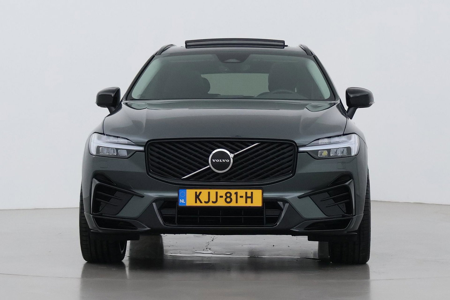 Volvo XC60 T6 Plus Dark | HEICO | ACC | Panoramadak | Harman/Kardon | Stoel+Stuurverwarming | 22 Inch