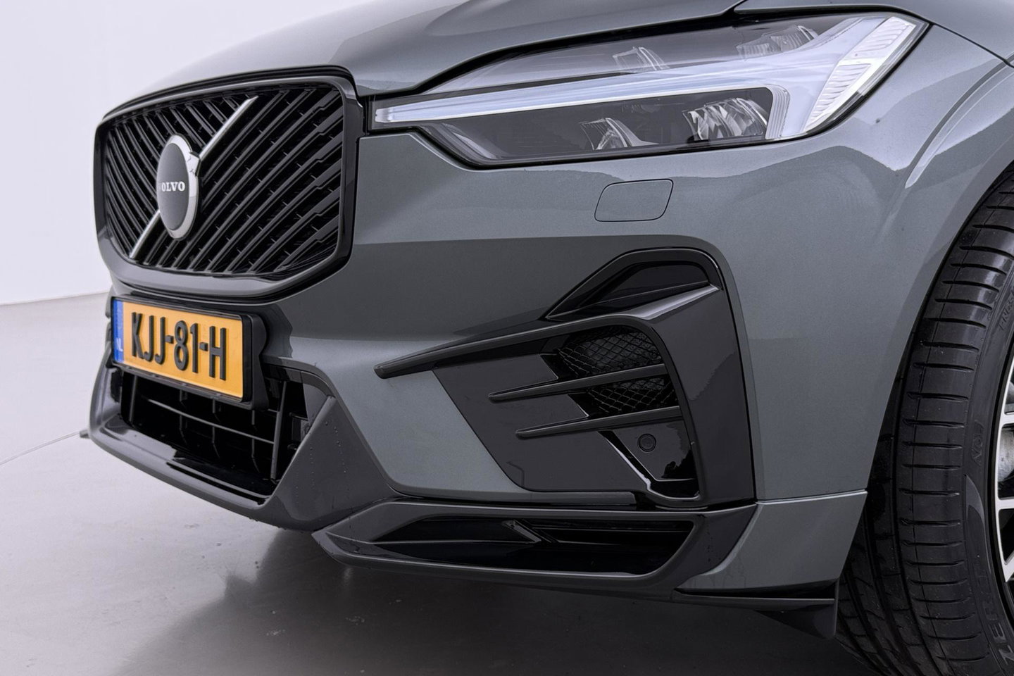 Volvo XC60 T6 Plus Dark | HEICO | ACC | Panoramadak | Harman/Kardon | Stoel+Stuurverwarming | 22 Inch