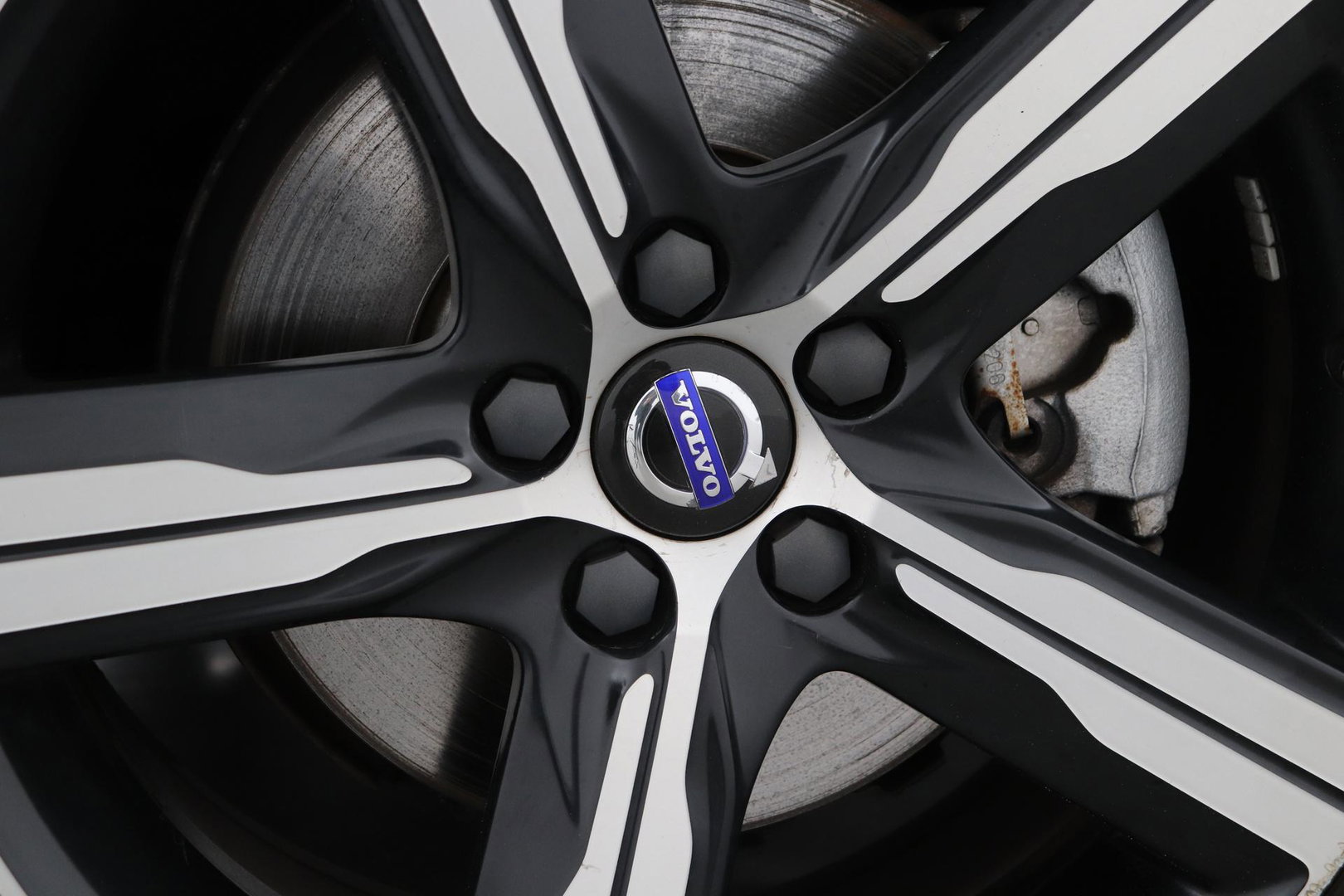 Volvo V60 T4 Business Sport R-Design | ACC | BLIS | Adaptieve Xenon | Stoelverwarming | Navigatie | 18 Inch