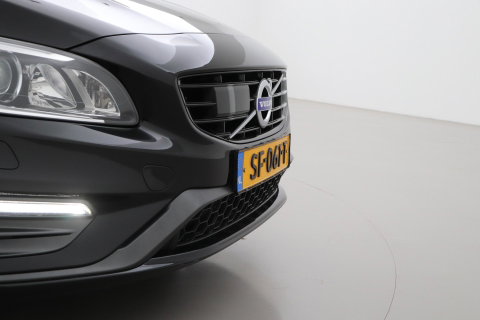 Volvo V60 T4 Business Sport R-Design | ACC | BLIS | Adaptieve Xenon | Stoelverwarming | Navigatie | 18 Inch