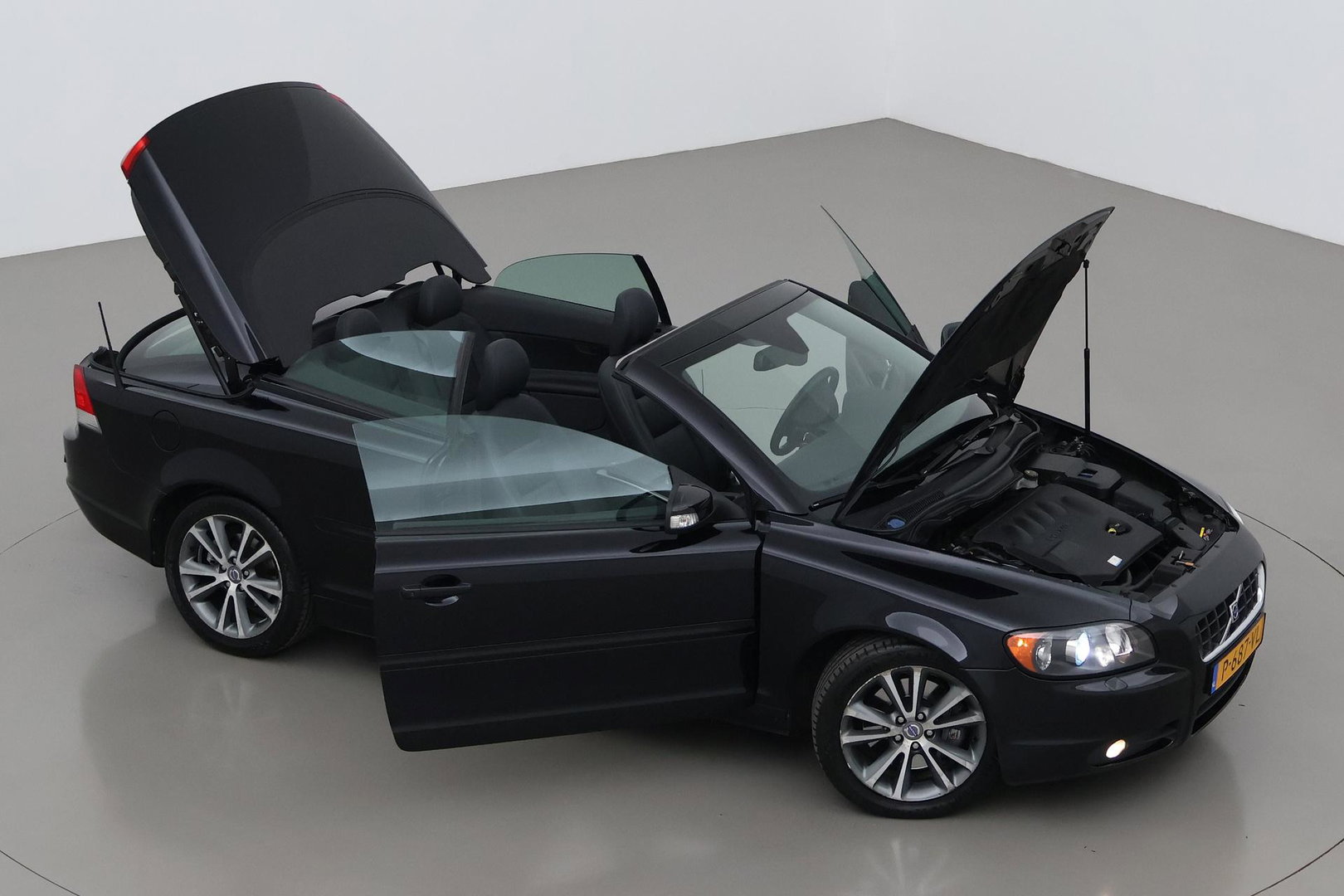 Volvo C70 Convertible 2.0D Summum | Cruise Control | Stoelverwarming | Leder | Memory | Bi-Xenon | 17 Inch