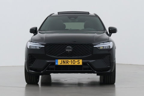 Volvo XC60 T8 Ultra Black Edition | Luchtvering | Bowers&Wilkins | Panoramadak | 360° Camera | Massage+Ventilatie | Head-Up | Trekhaak | BLIS | 21 Inch
