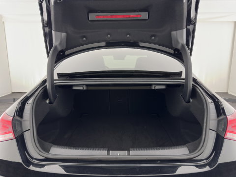 Mercedes-Benz CLA-Klasse 200 Business Solution AMG (INCL.BTW) Aut. *LEATHER-MICROFIBRE | FULL-LED | HEATED-SPORTSEATS | AMBIENT-LIGHT | DIGI-COCKPIT | DAB+ | NAVI-FULLMAP | CAMERA | PRIVACYGLASS | SHIFTPADDLES | 18''ALU*