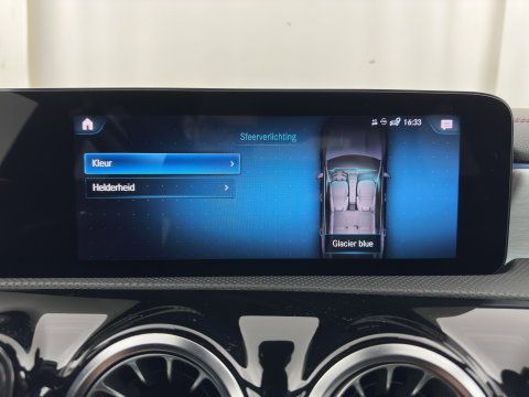 Mercedes-Benz CLA-Klasse 200 Business Solution AMG (INCL.BTW) Aut. *LEATHER-MICROFIBRE | FULL-LED | HEATED-SPORTSEATS | AMBIENT-LIGHT | DIGI-COCKPIT | DAB+ | NAVI-FULLMAP | CAMERA | PRIVACYGLASS | SHIFTPADDLES | 18''ALU*