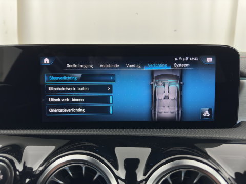 Mercedes-Benz CLA-Klasse 200 Business Solution AMG (INCL.BTW) Aut. *LEATHER-MICROFIBRE | FULL-LED | HEATED-SPORTSEATS | AMBIENT-LIGHT | DIGI-COCKPIT | DAB+ | NAVI-FULLMAP | CAMERA | PRIVACYGLASS | SHIFTPADDLES | 18''ALU*