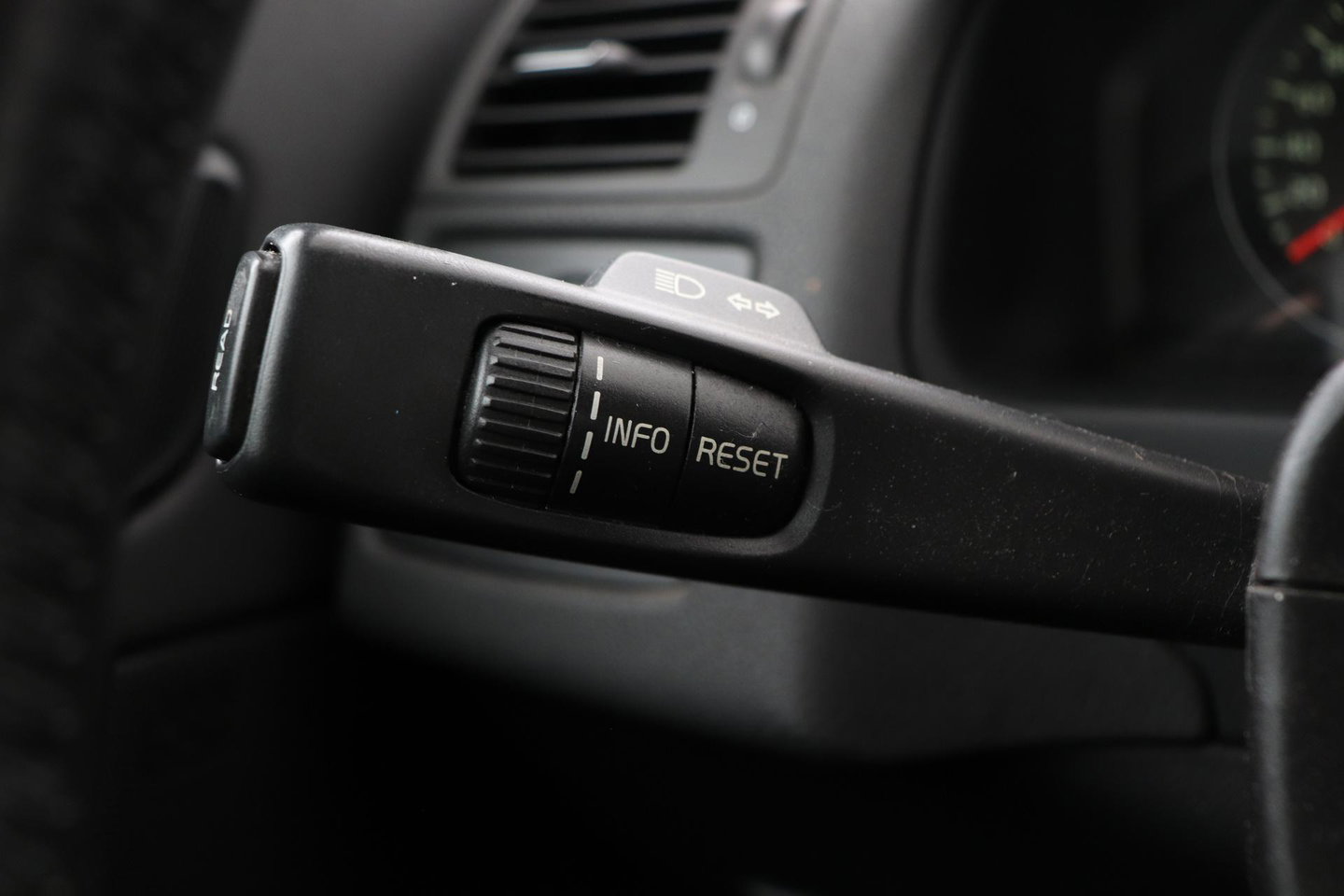 Volvo C70 Convertible 2.0D Summum | Cruise Control | Stoelverwarming | Leder | Memory | Bi-Xenon | 17 Inch