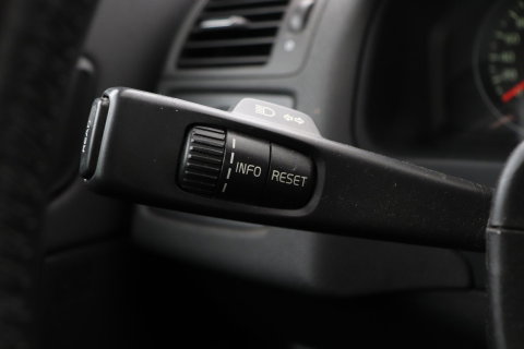 Volvo C70 Convertible 2.0D Summum | Cruise Control | Stoelverwarming | Leder | Memory | Bi-Xenon | 17 Inch