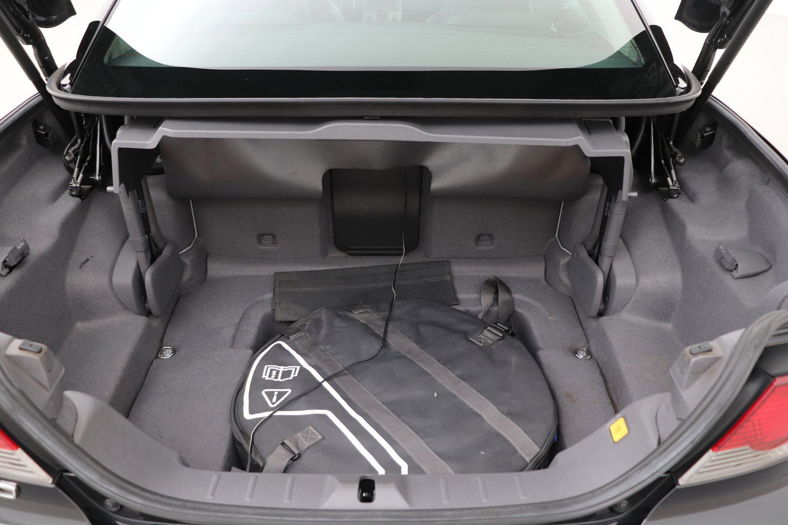 Volvo C70 Convertible 2.0D Summum | Cruise Control | Stoelverwarming | Leder | Memory | Bi-Xenon | 17 Inch