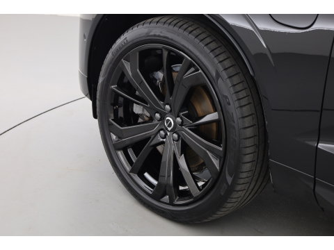 Volvo XC60 2.0 T8 Plug-in hybrid AWD Plus Black Edition | Pano | Soh 97% | Pilot Assist | H&K Audio | Mem. Stoelen |