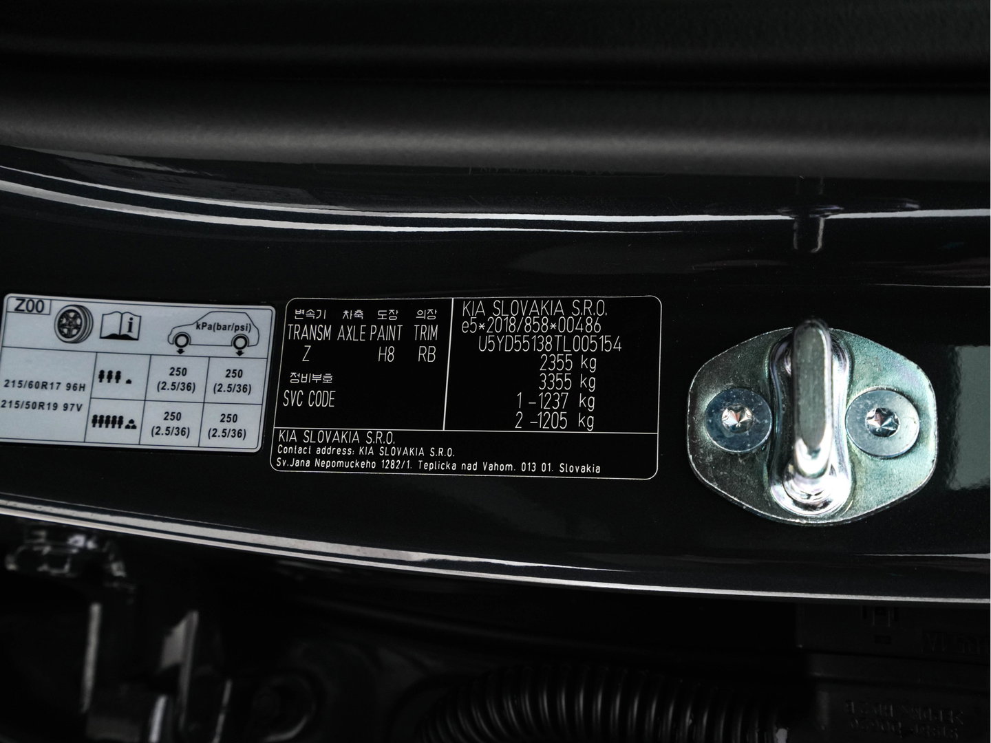 Kia EV4 GT-Line 81.4 kWh (3-Fase-11kW) { SoH-100%} Aut. *HEATPUMP | LEATHER | HARMAN/KARDON | PREMIUM-RELAX-SEATS | ADAPTIVE-LED | V2L | TOPVIEW | CARPLAY | BLINDSPOT | DIGI-COCKPIT | PRIVACY-GLASS | ECC | PDC | HEATED /VENTILATED | 19"ALU*