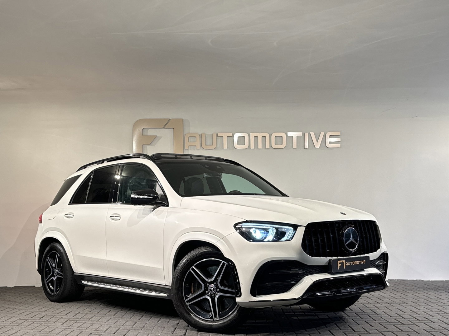 Mercedes-Benz GLE 350 e 4MATIC AMG Pano|Burmester|Memory|Keyless
