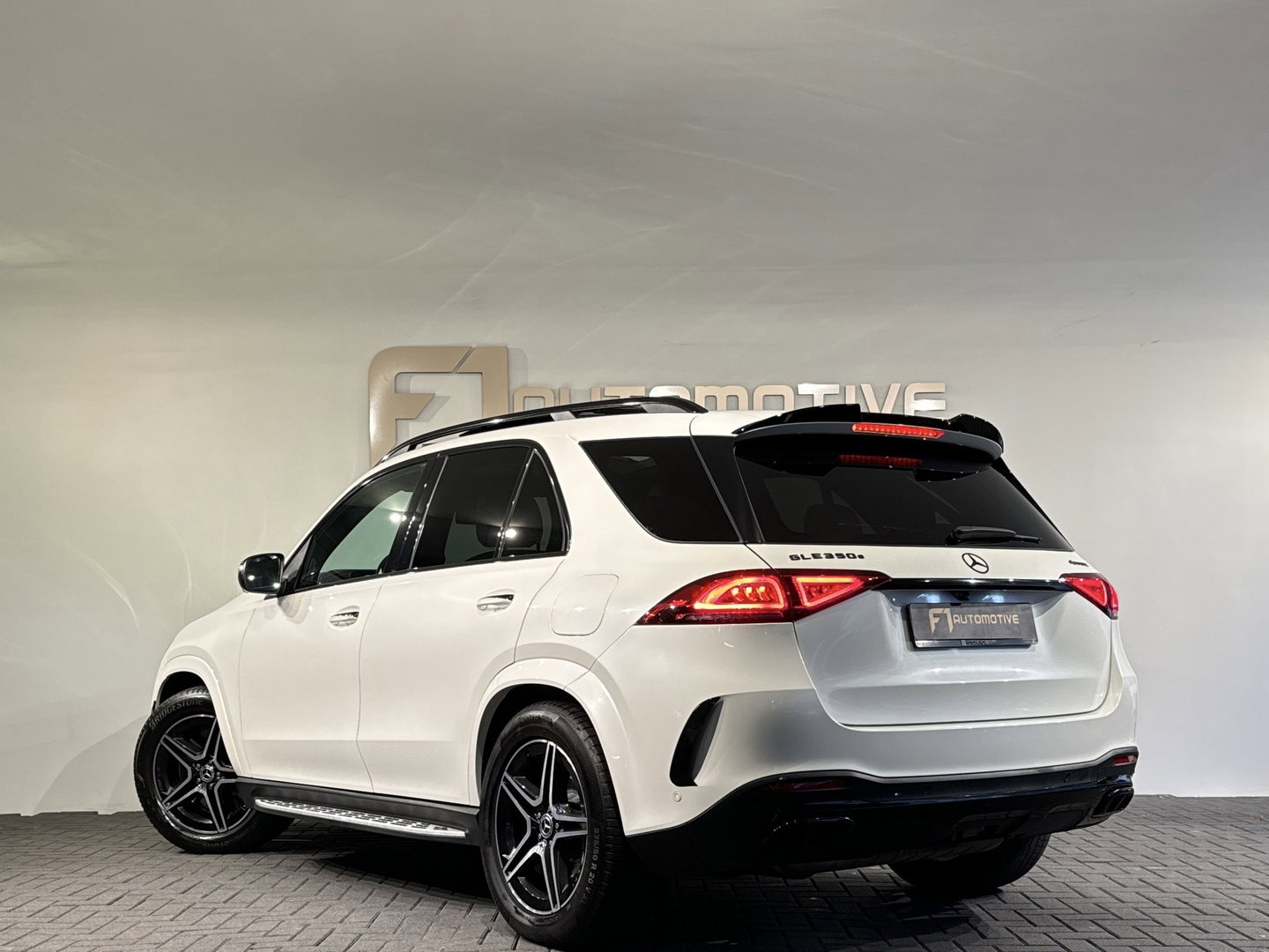 Mercedes-Benz GLE 350 e 4MATIC AMG Pano|Burmester|Memory|Keyless
