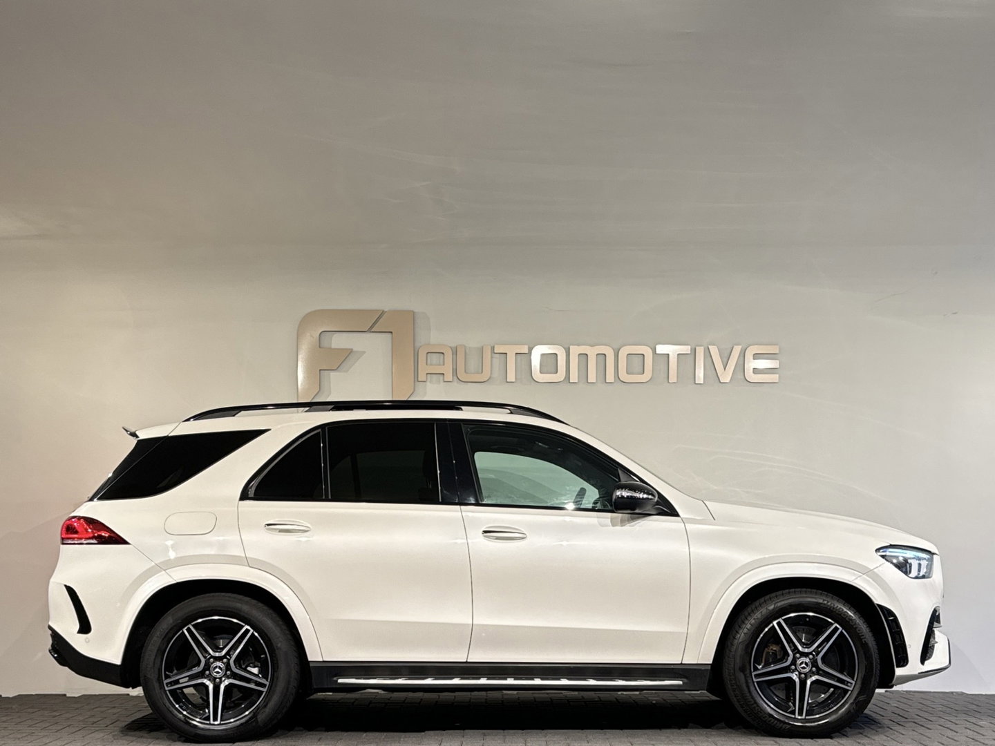 Mercedes-Benz GLE 350 e 4MATIC AMG Pano|Burmester|Memory|Keyless