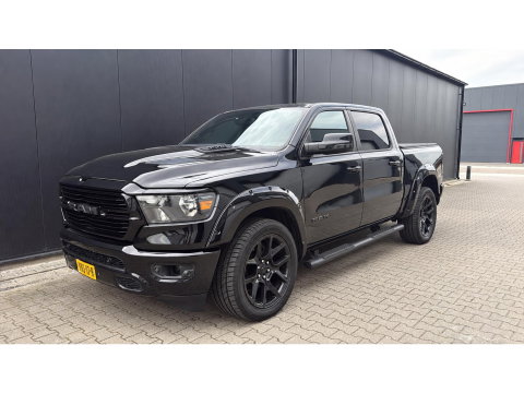 Dodge Ram 1500 4x4 Crew Cab LPG Marge (btw vrij) Blackout