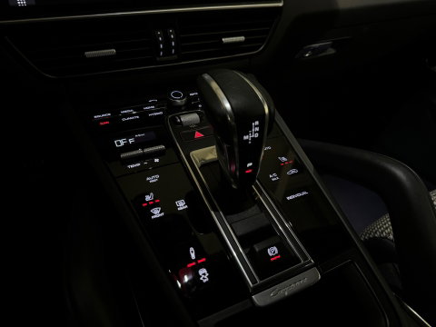 Porsche Cayenne Coupé 4.0 Turbo S E-Hybrid Full Carbon|Ceramic|Krijtgrijs