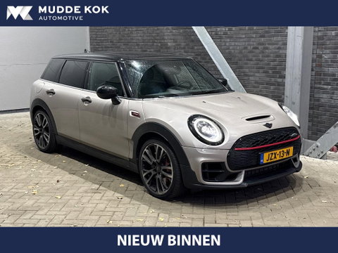 MINI Clubman 2.0 JCW ALL4 John Cooper Works | Panoramadak | Stoelverwarming | Keyless | Cruise Control | Navigatie | 19 Inch