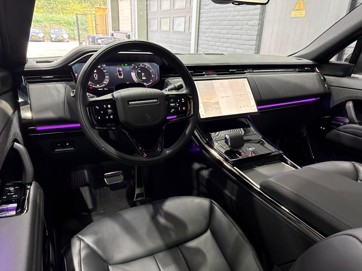Land Rover Range Rover Sport P460e Dynamic HSE | 23 Inch | Meridian 3D Surround | ClearSight | Koelbox | Trekhaak | Massage+Ventilatie