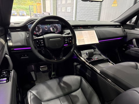 Land Rover Range Rover Sport P460e Dynamic HSE | 23 Inch | Meridian 3D Surround | ClearSight | Koelbox | Trekhaak | Massage+Ventilatie