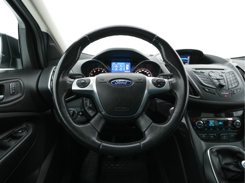 Ford Kuga 1.6 Titanium *LEATHER-FABRIC | XENON | HEATED-COMFORTSEATS | NAVI-FULLMAP | ECC | PDC | CRUISE | PRIVACY-GLASS | TOWBAR | 17''ALU*