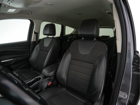 Ford Kuga 1.6 Titanium *LEATHER-FABRIC | XENON | HEATED-COMFORTSEATS | NAVI-FULLMAP | ECC | PDC | CRUISE | PRIVACY-GLASS | TOWBAR | 17''ALU*