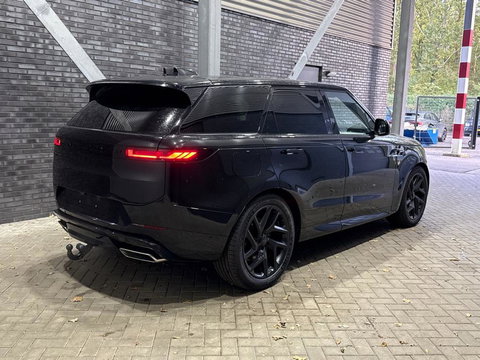 Land Rover Range Rover Sport P460e Battersea Edition | ClearSight | Meridian 3D Surround | Panoramadak | Ventilatie+Massage | 360° Camera | 22 Inch