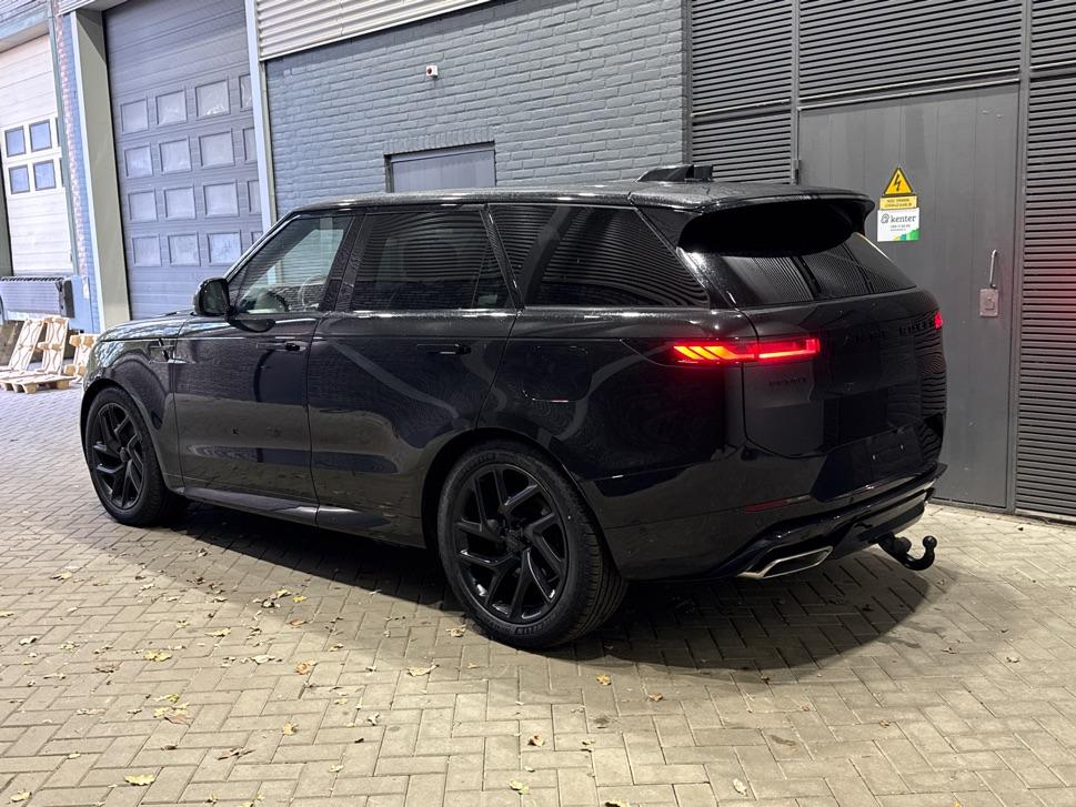 Land Rover Range Rover Sport P460e Battersea Edition | ClearSight | Meridian 3D Surround | Panoramadak | Ventilatie+Massage | 360° Camera | 22 Inch