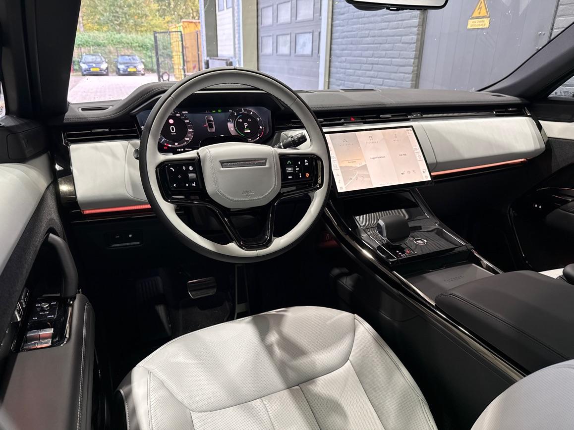 Land Rover Range Rover Sport P460e Battersea Edition | ClearSight | Meridian 3D Surround | Panoramadak | Ventilatie+Massage | 360° Camera | 22 Inch