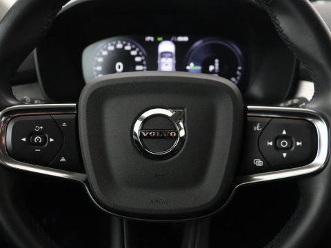 Volvo XC40 1.5 T4 Recharge Inscription Expression | SOh 85,2% | Trekhaak | Achteruitrij camera | Apple Carplay | Elektrische achterklep | Adaptieve cruise control |