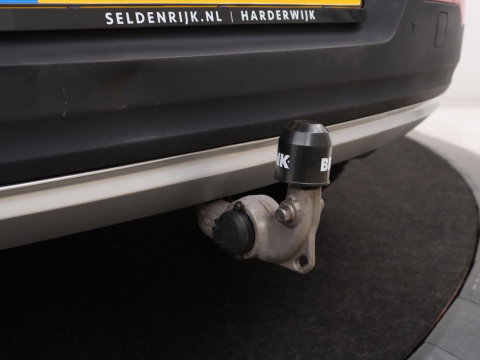 Volvo XC40 1.5 T4 Recharge Inscription Expression | SOh 85,2% | Trekhaak | Achteruitrij camera | Apple Carplay | Elektrische achterklep | Adaptieve cruise control |