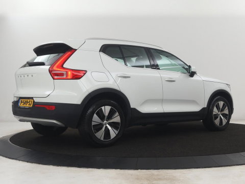 Volvo XC40 1.5 T4 Recharge Inscription Expression | SOh 85,2% | Trekhaak | Achteruitrij camera | Apple Carplay | Elektrische achterklep | Adaptieve cruise control |
