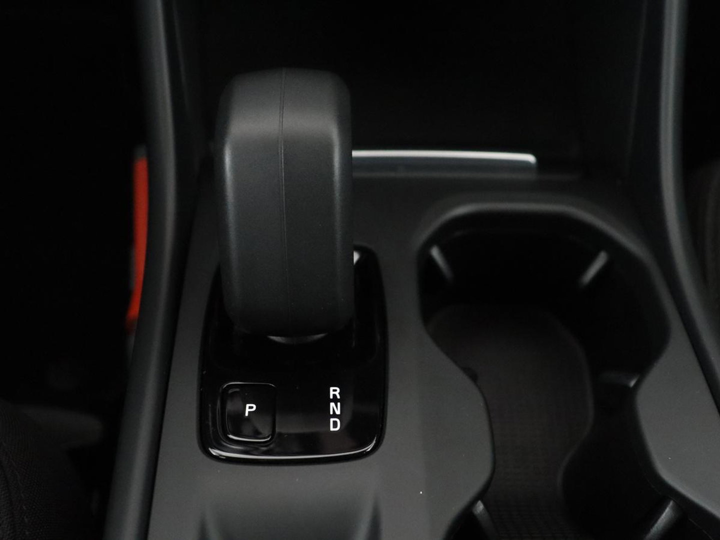 Volvo XC40 1.5 T4 Recharge Inscription Expression | SOh 85,2% | Trekhaak | Achteruitrij camera | Apple Carplay | Elektrische achterklep | Adaptieve cruise control |