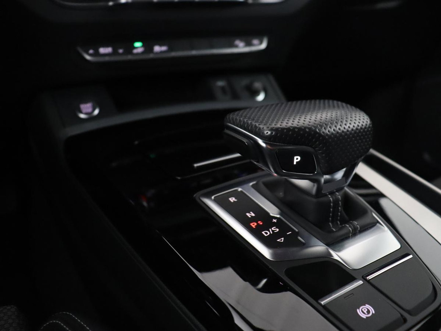 Audi Q5 50 TFSI e Sportback 50 TFSI e Advanced edition | SOH 98,9 % | Head-up display | Navigatie | Cruisecontrol | Stoelverwarming | Virtual display | Elektrische achterklep