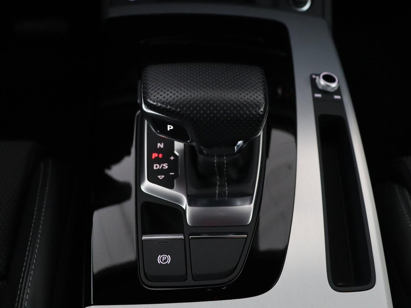 Audi Q5 50 TFSI e Sportback 50 TFSI e Advanced edition | SOH 98,9 % | Head-up display | Navigatie | Cruisecontrol | Stoelverwarming | Virtual display | Elektrische achterklep