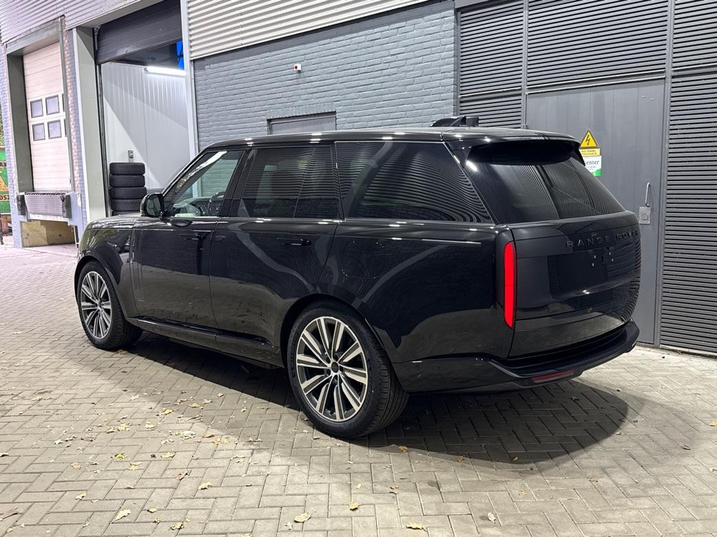Land Rover Range Rover P460e Autobiography | Meridian Signature | Panoramadak | ClearSight | Massage+Ventilatie | Koelbox | 22 Inch