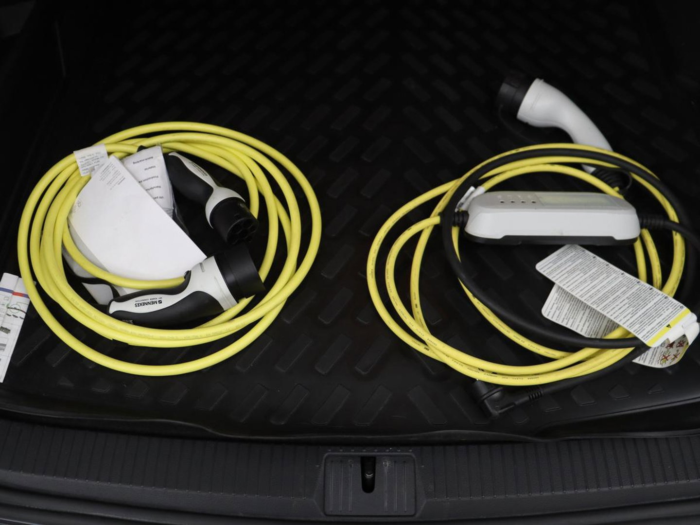 Volkswagen Passat Variant GTE 1.4 TSI PHEV GTE Business | SOH 93,9% | Trekhaak | Camera | LED | Apple Carplay | Massage Stoelen | Lederen bekleding