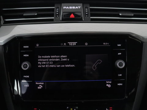 Volkswagen Passat Variant GTE 1.4 TSI PHEV GTE Business | SOH 93,9% | Trekhaak | Camera | LED | Apple Carplay | Massage Stoelen | Lederen bekleding