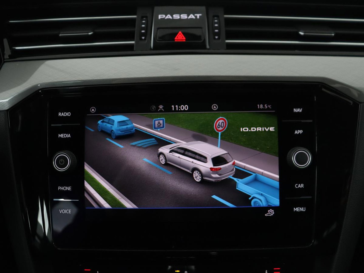 Volkswagen Passat Variant GTE 1.4 TSI PHEV GTE Business | SOH 93,9% | Trekhaak | Camera | LED | Apple Carplay | Massage Stoelen | Lederen bekleding