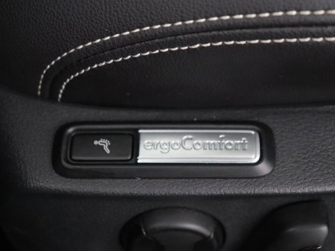 Volkswagen Passat Variant GTE 1.4 TSI PHEV GTE Business | SOH 93,9% | Trekhaak | Camera | LED | Apple Carplay | Massage Stoelen | Lederen bekleding