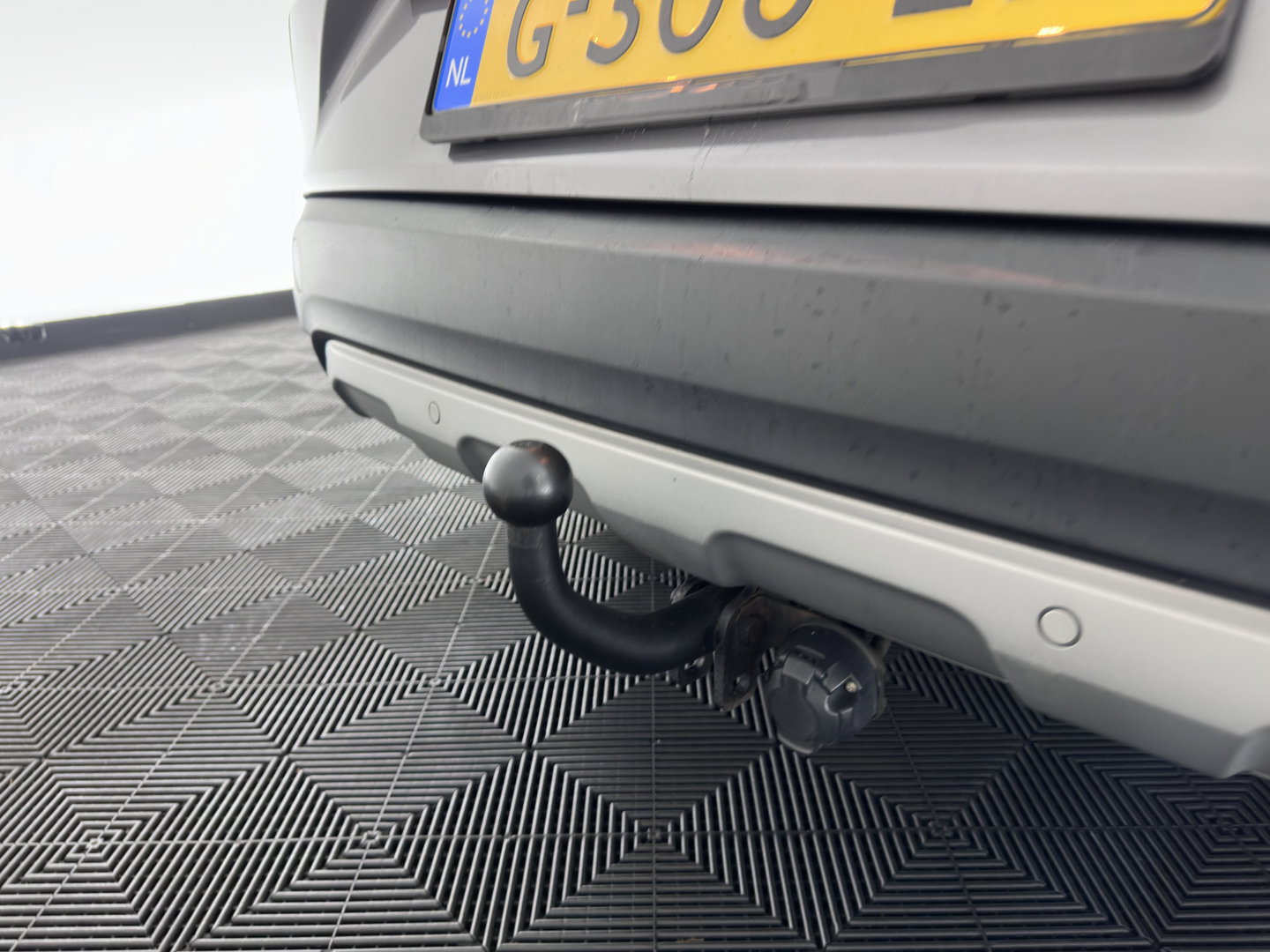 Renault Espace 1.6 dCi Dynamique 5p. *LEATHER-FABRIC | FULL-LED | BLIND-SPOT | HEATED-COMFORTSEATS | NAVI-FULLMAP | DAB+ | DIGI-COCKPIT | PDC | CRUISE | 18''ALU*