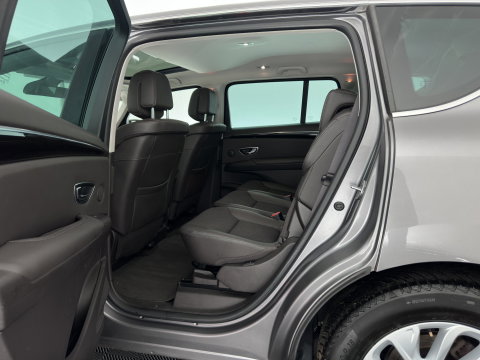 Renault Espace 1.6 dCi Dynamique 5p. *LEATHER-FABRIC | FULL-LED | BLIND-SPOT | HEATED-COMFORTSEATS | NAVI-FULLMAP | DAB+ | DIGI-COCKPIT | PDC | CRUISE | 18''ALU*