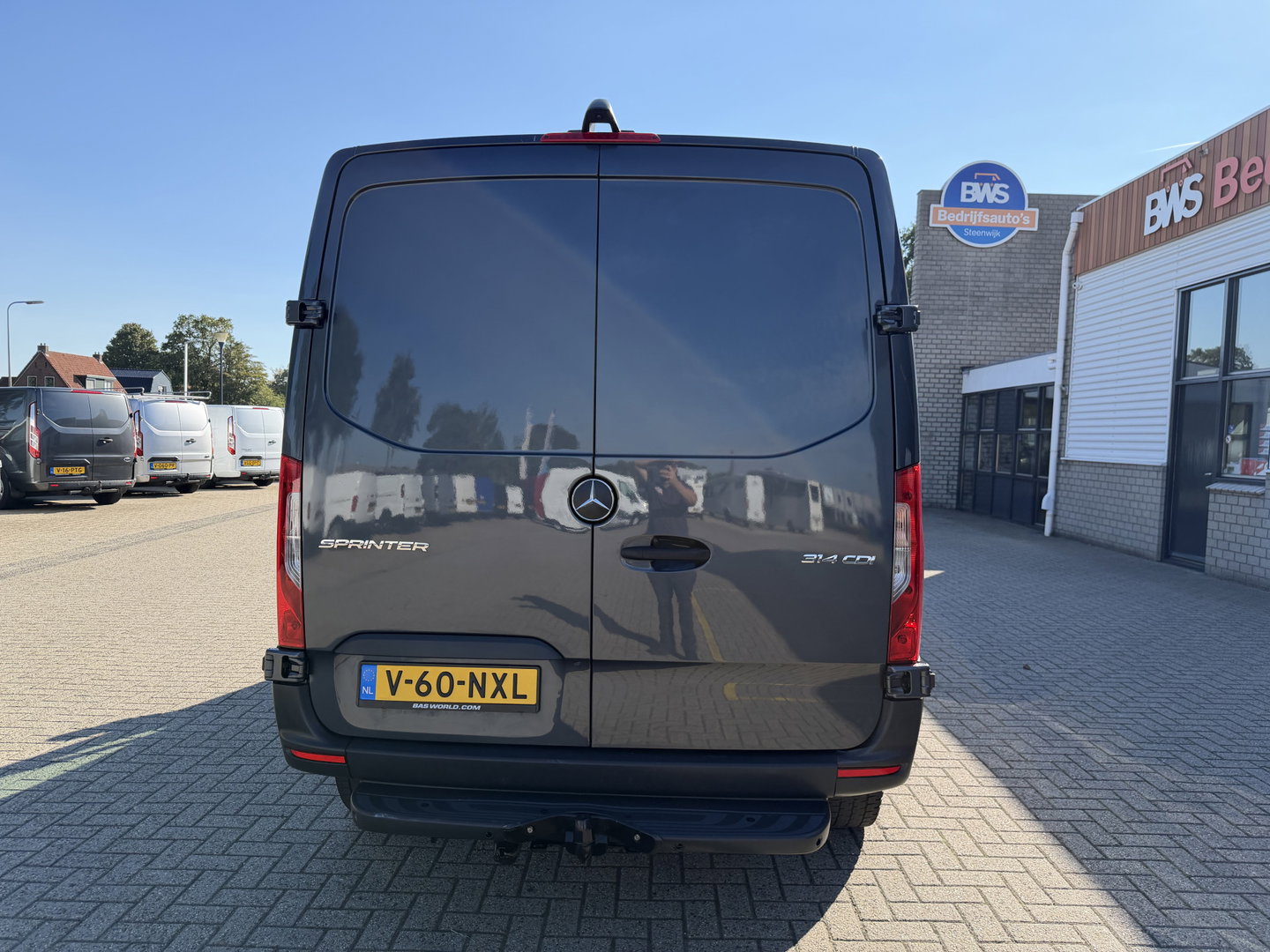 Mercedes-Benz Sprinter 314 2.2 CDI L1H1 Functional RWD / vaste prijs rijklaar € 19.950 ex btw / euro 6 / bpm vrij / lease vanaf € 336 / camera / climate control / trekhaak / grijs metallic !