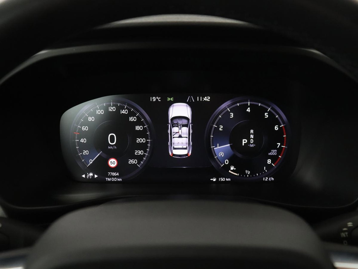 Volvo XC40 1.5 T3 Momentum Business | Glacier Silver | LED | Keyless Entry | Virtual Cockpit |