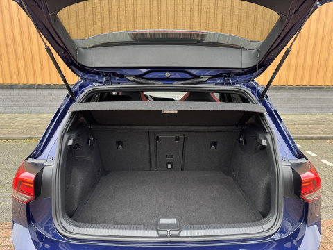 Volkswagen Golf 2.0 TSI GTI | Panoramadak | Adaptieve Cruise Control | Sfeerverlichting | Apple Carplay